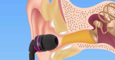 In Japan, cases of otitis externa have become more frequent due to the frequent use of in-ear headphones