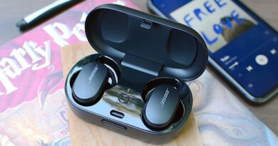 Bose QuiteComfort and Sport Earbuds have added a touch-based volume control feature