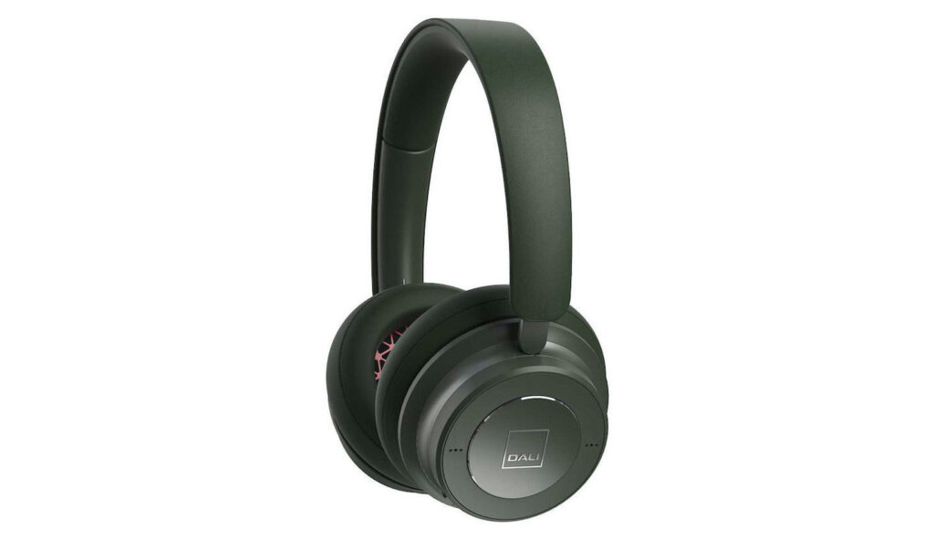 DALI has added two colors of headphones iO-4 and iO-6