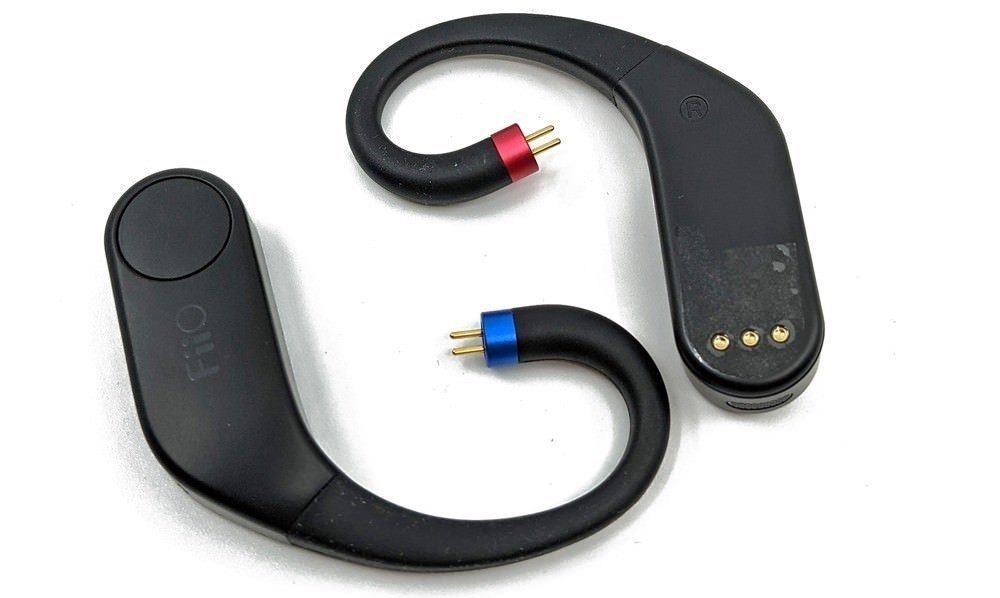 FiiO announced more powerful TWS modules for connecting UTWS3 in-ear headphones