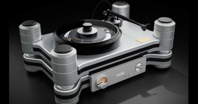 Nagra Reference 70th Anniversary turntable