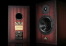 Castle has introduced two bookshelf speakers Duke and Earl Castle has introduced two bookshelf speakers Duke and Earl